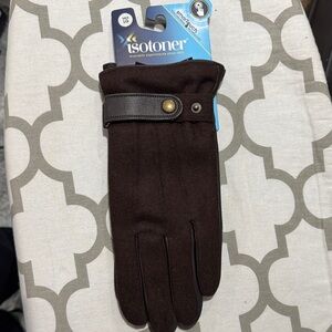 Isotoner Men's Dark Brown Gloves with Button Detail